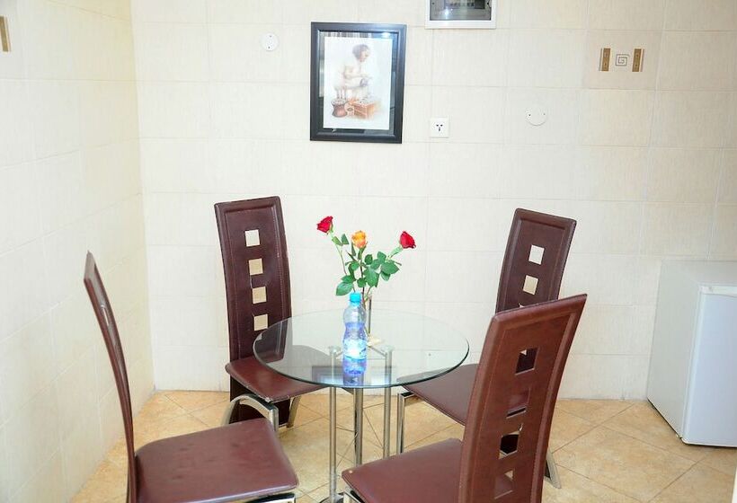 Baks Hotel Apartment