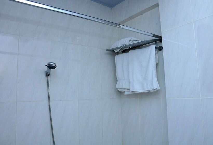 Baks Hotel Apartment