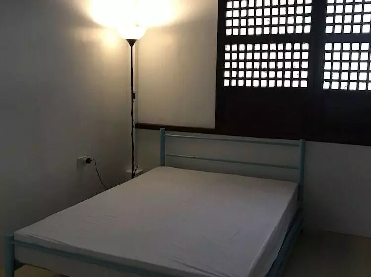 Casa Arrieta Hostel