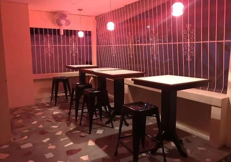 Casa Arrieta Hostel