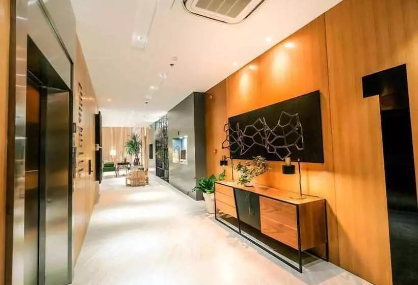 Hotel Avior
