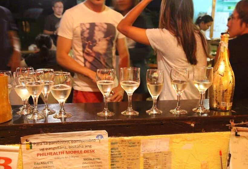 هتل Blue Abyss Resort