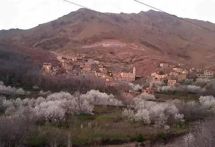 Majatalo Atlas Imoula