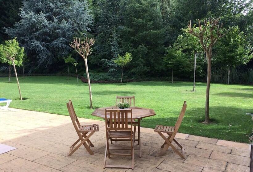 پانسیون Casa Do Prado Guesthouse