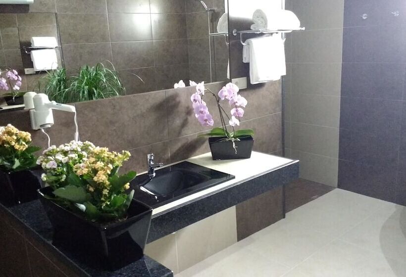 پانسیون Casa Do Prado Guesthouse