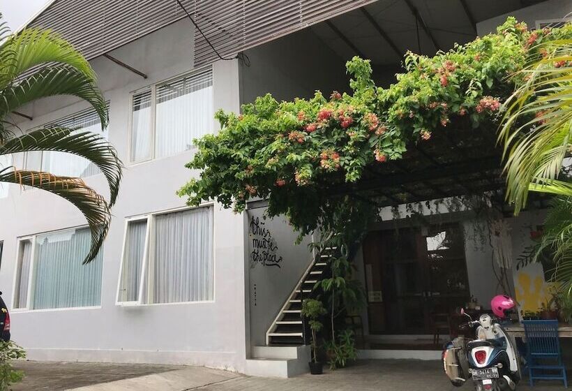 פנסיון Matta Lodge Bali