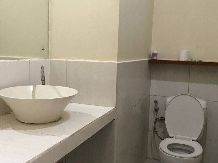 פנסיון Matta Lodge Bali