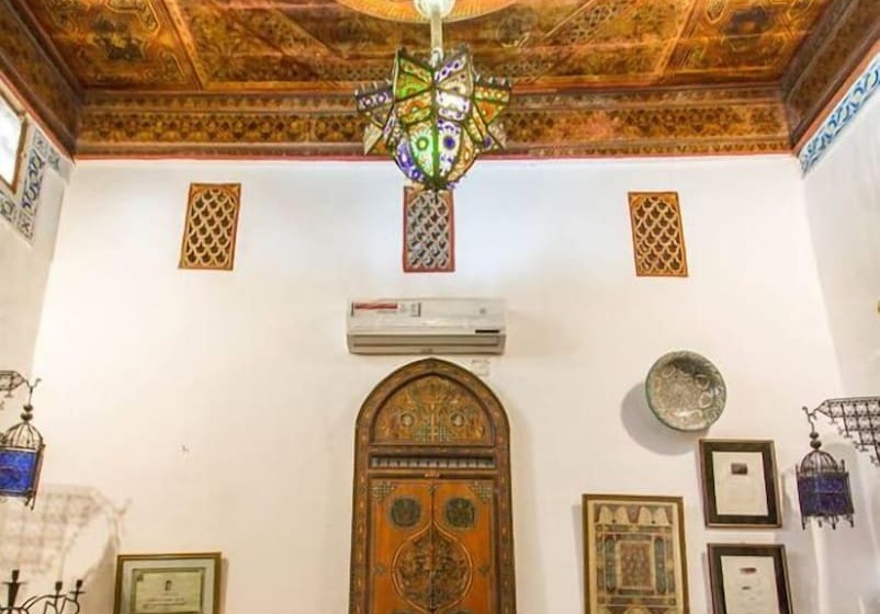 리아드 Eden Meknes