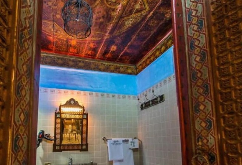 리아드 Eden Meknes