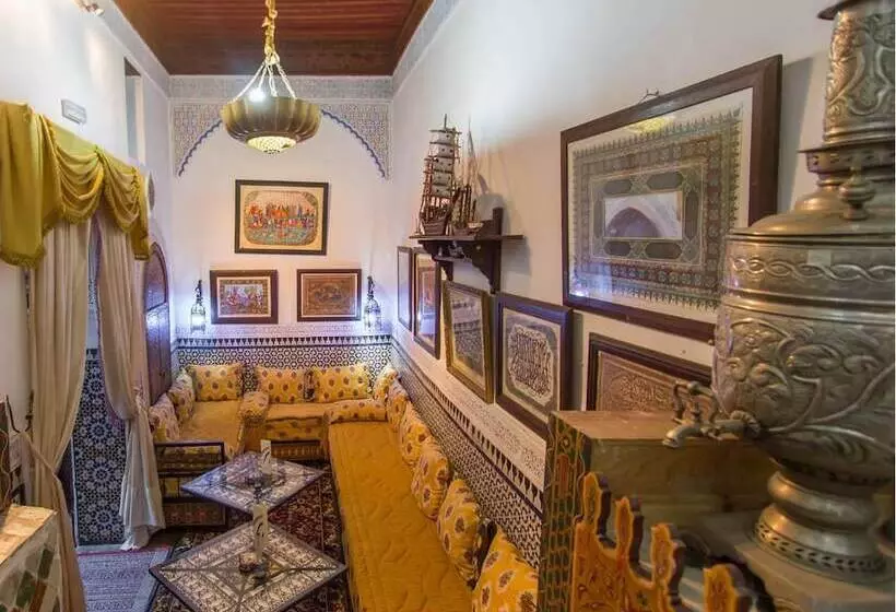 ریاض Eden Meknes