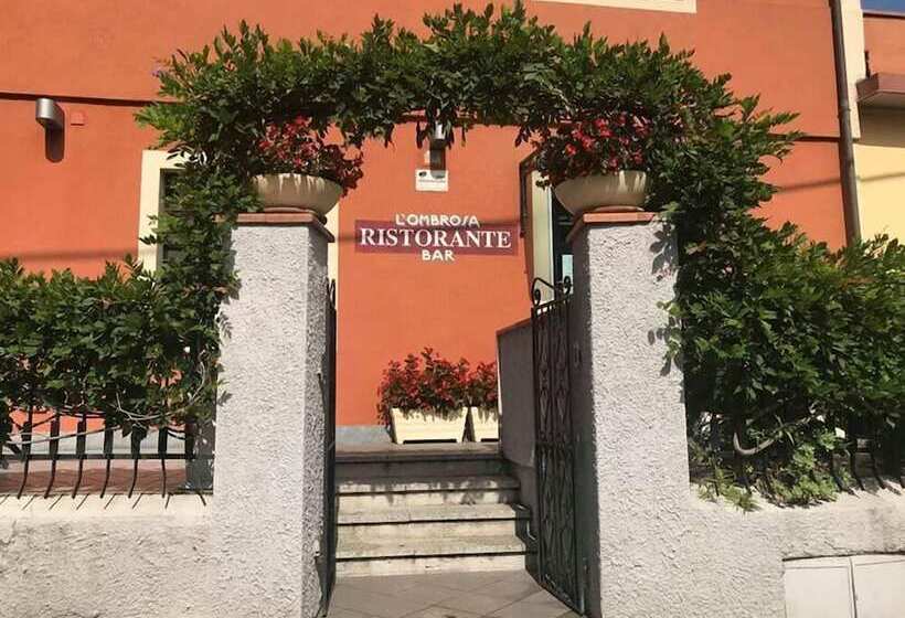 בית מלון כפרי Locanda L'ombrosa