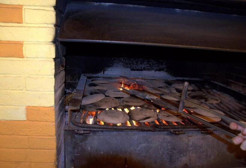 בית מלון כפרי Locanda L'ombrosa