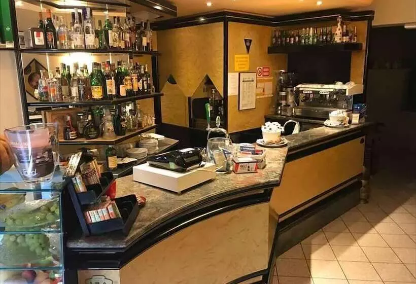 Hotelli Locanda L'ombrosa