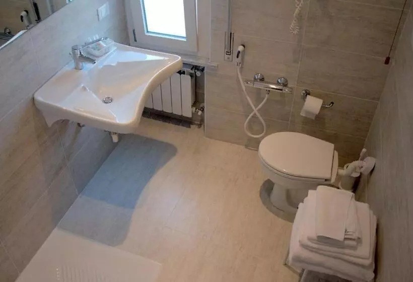 Hotelli Locanda L'ombrosa