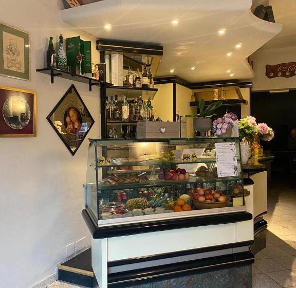 בית מלון כפרי Locanda L'ombrosa