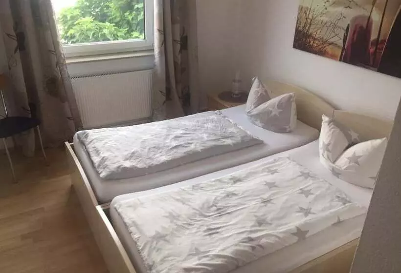 Hotelli Maxdorfer Hof