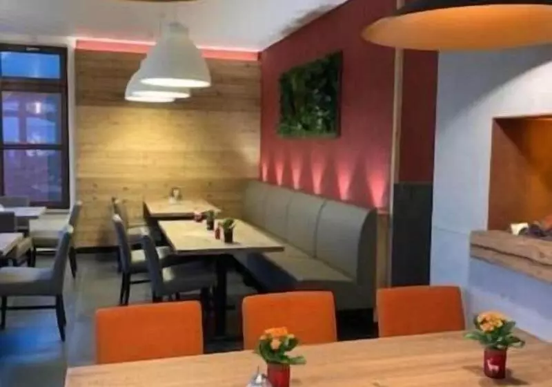 Hotelli Maxdorfer Hof