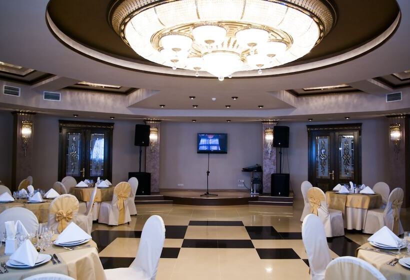 هتل Multi Rest House