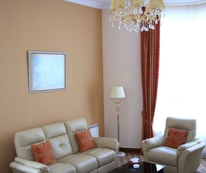 هتل Multi Rest House