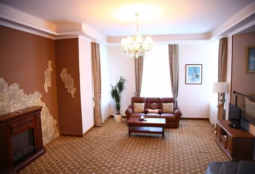 هتل Multi Rest House