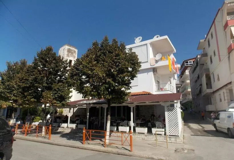 هتل Ramo Saranda