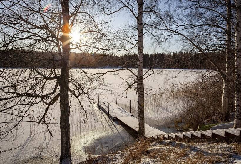 Peace And Privacy Travel   Aulanko Lake Hide Out