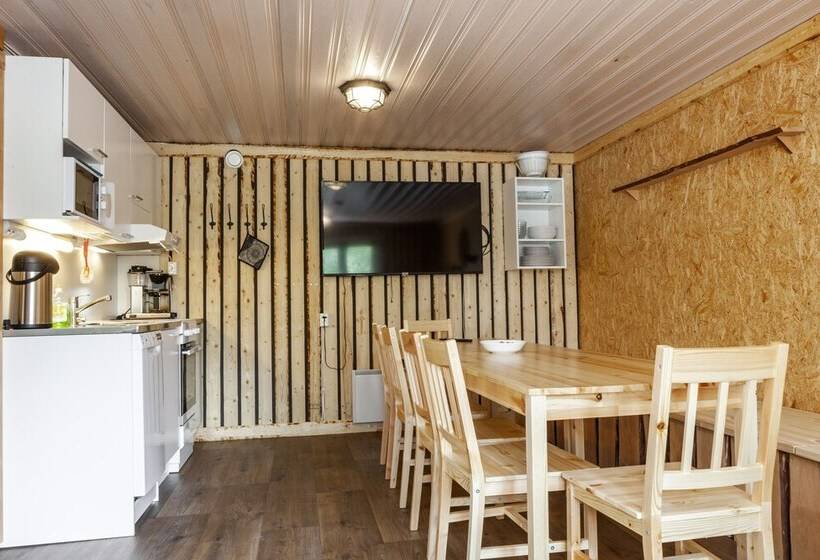 Peace And Privacy Travel   Aulanko Lake Hide Out