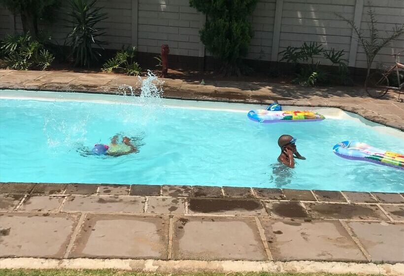 Pension Emmy Guesthouse