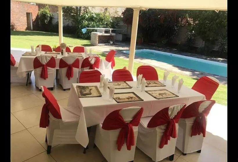 پانسیون Emmy Guesthouse