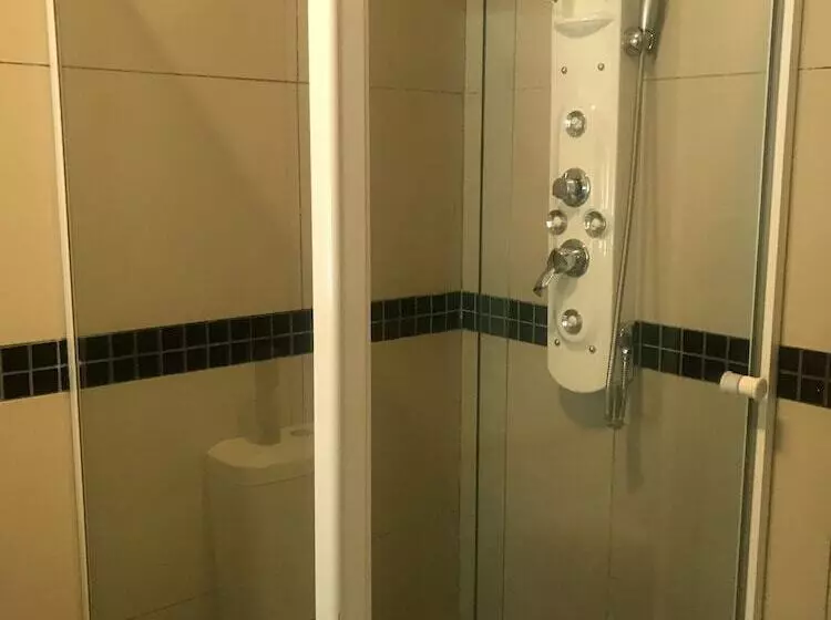 پانسیون Emmy Guesthouse