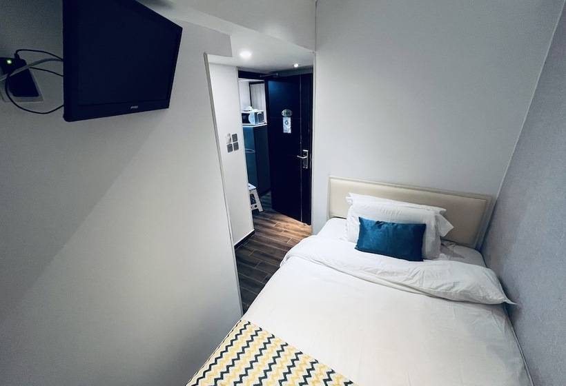 پانسیون Move Inn