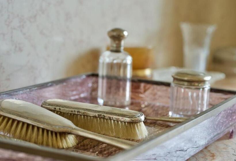 تختخواب و صبحانه La Fiermontina Palazzo Bozzi Corso