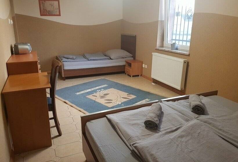 住宿加早餐  Maja Bed&breakfast