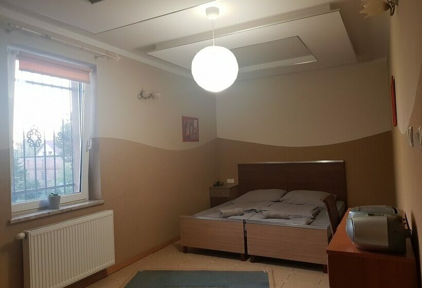 住宿加早餐  Maja Bed&breakfast