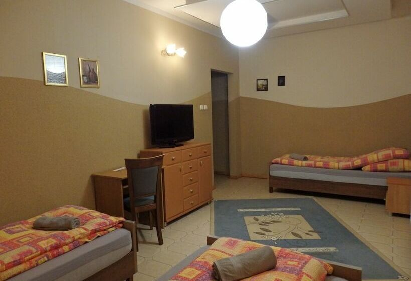 住宿加早餐  Maja Bed&breakfast