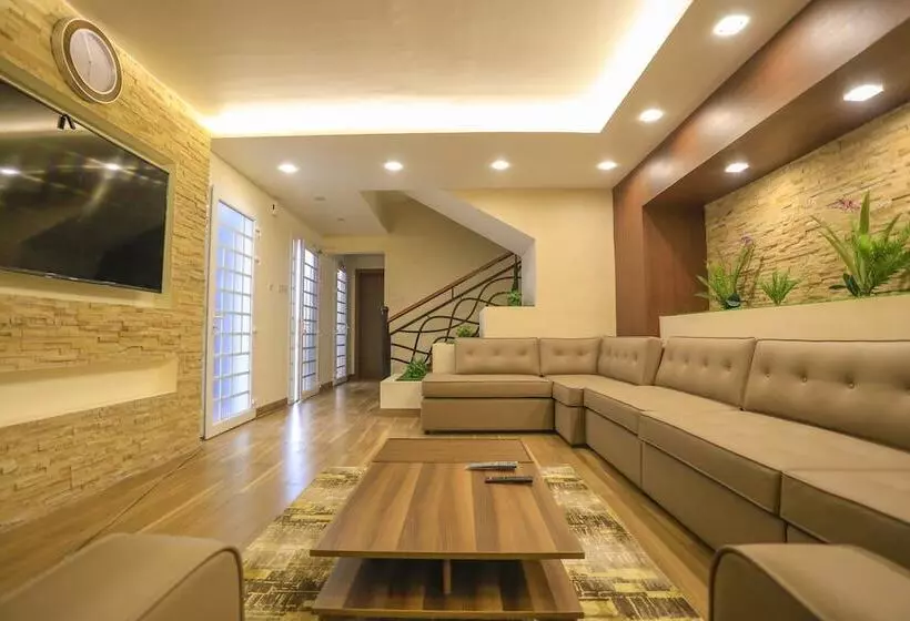 Gloria Chalet