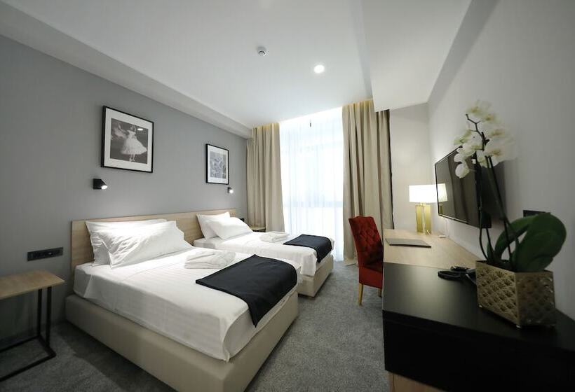 هتل Teatro Verdi Boutique