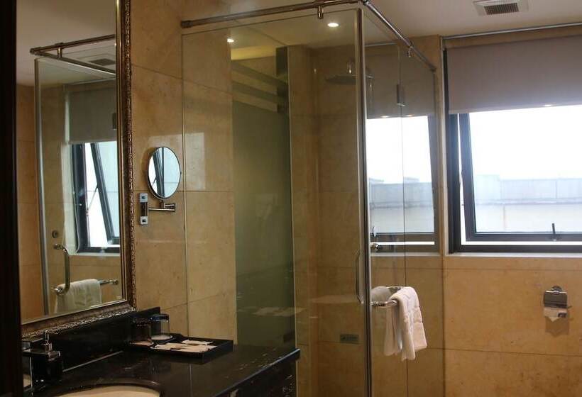 هتل Hangzhou Wanshang International