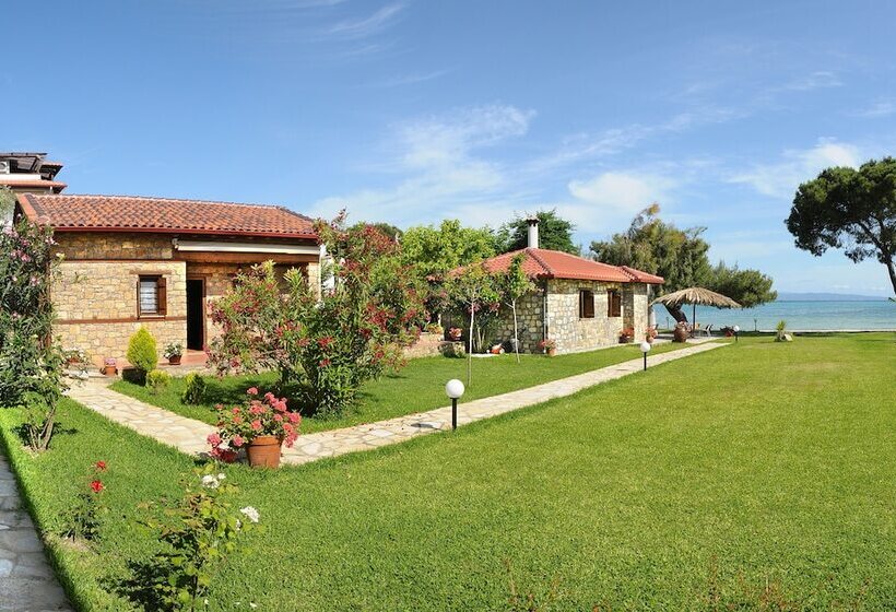 Kamares House Apartments & Studios