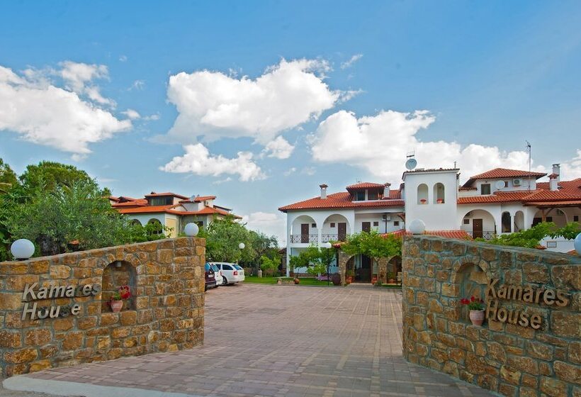 Kamares House Apartments & Studios