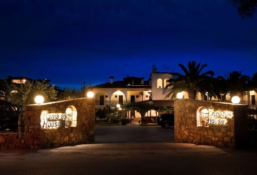 Kamares House Apartments & Studios