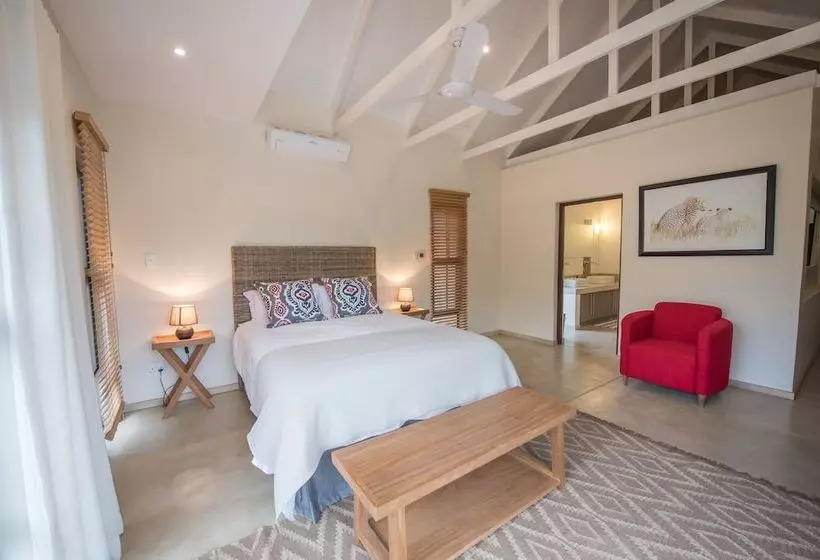 Lowveld Escape