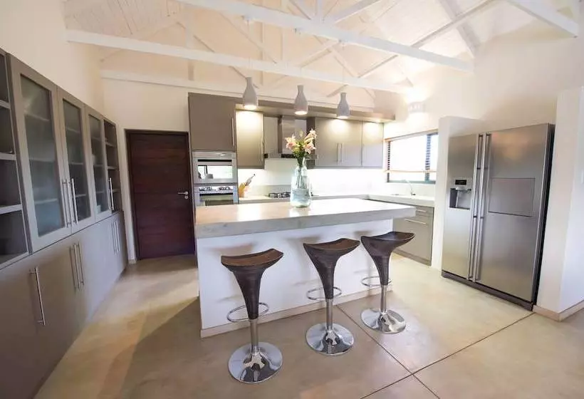 Lowveld Escape