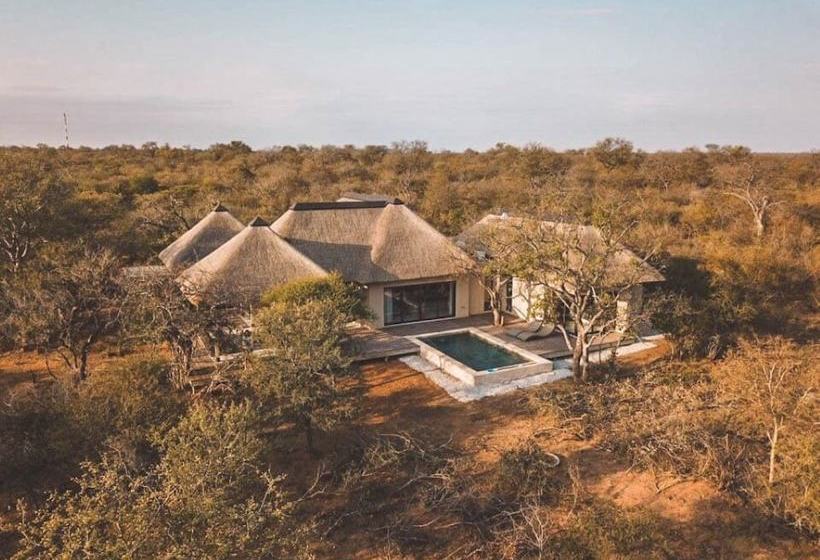 Lowveld Escape