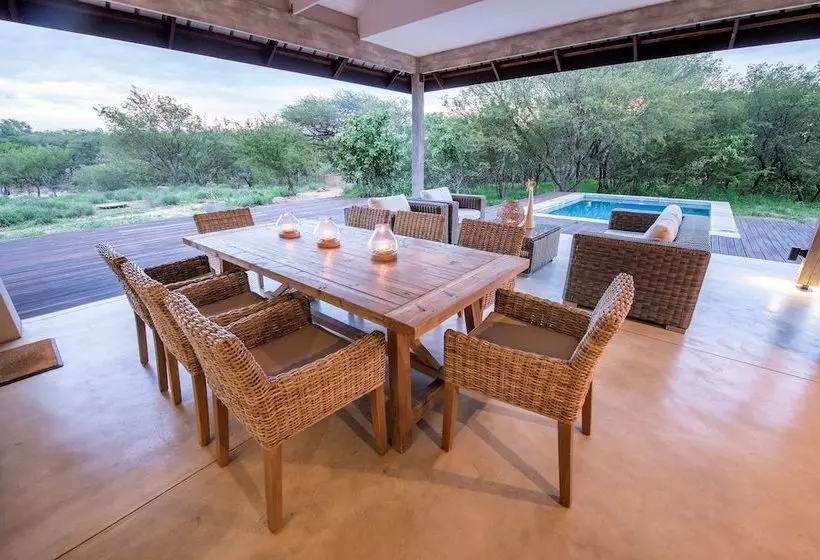 Lowveld Escape