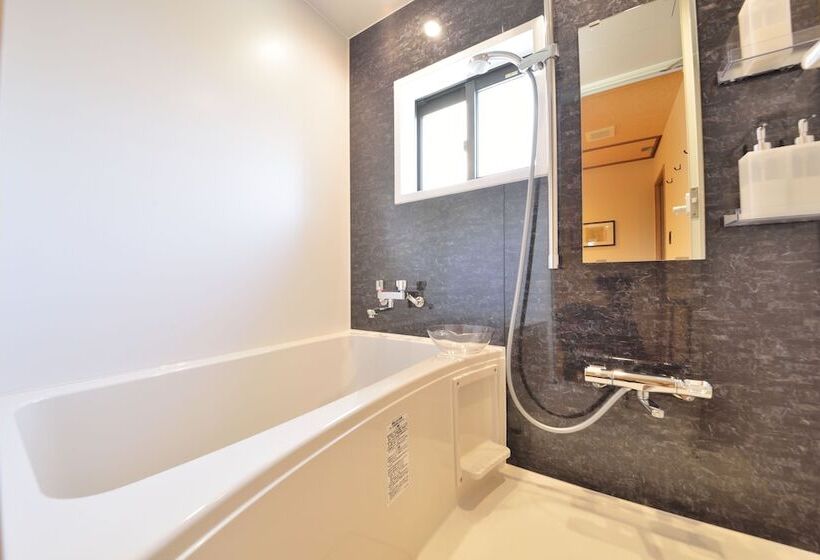 פנסיון Takeya Nishijin