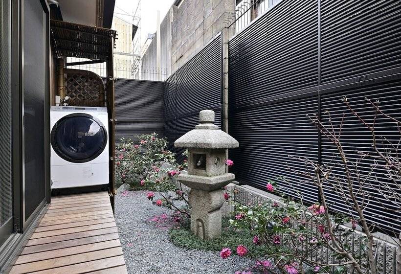 פנסיון Takeya Nishijin