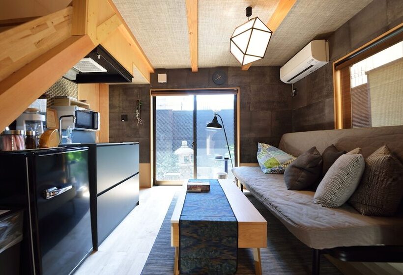 פנסיון Takeya Nishijin