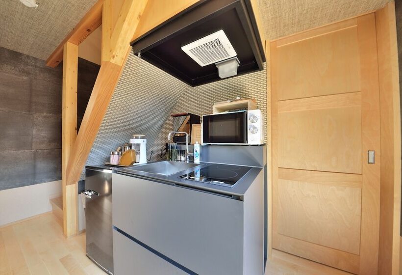 פנסיון Takeya Nishijin