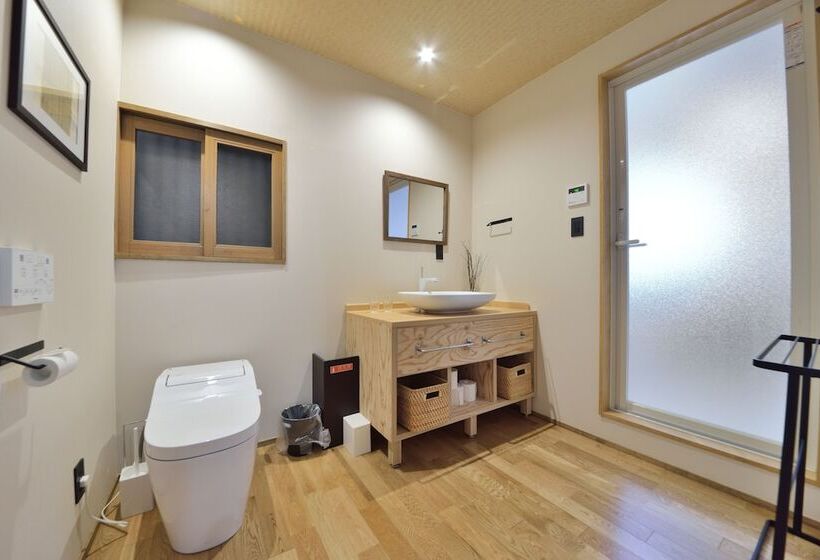 פנסיון Takeya Nishijin